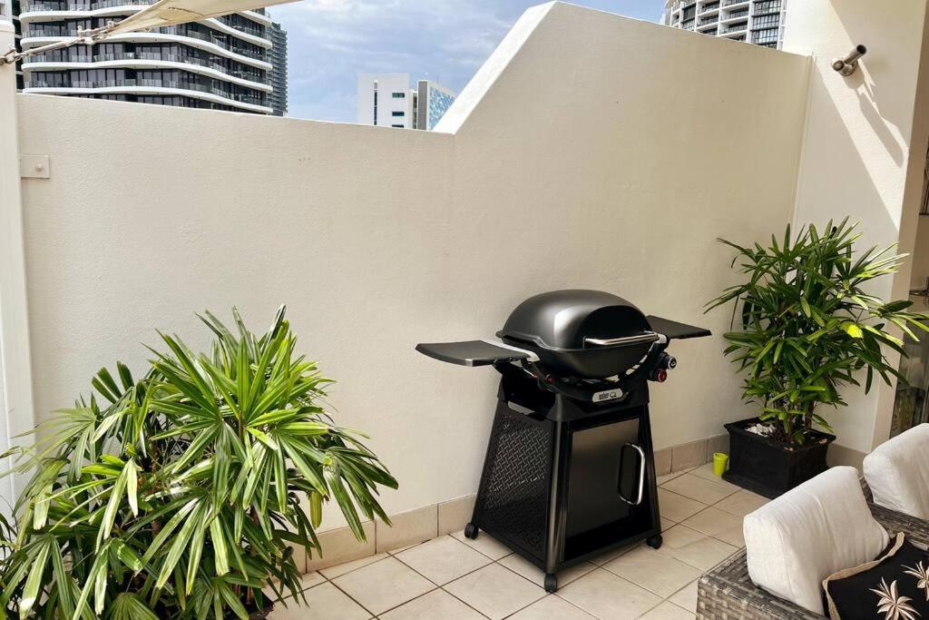 Private Sky Terrace Classic Penthouse 2 Car Parks Leilighet Gold Coast Eksteriør bilde